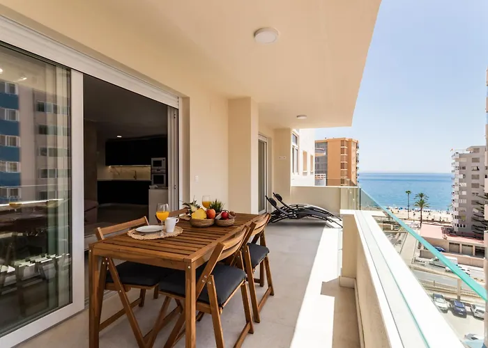 Sur Del Sol 3 Hab Y 2 Wc Con Gran Terraza Y Piscina A Pasos De La Playa Apartamento Fuengirola