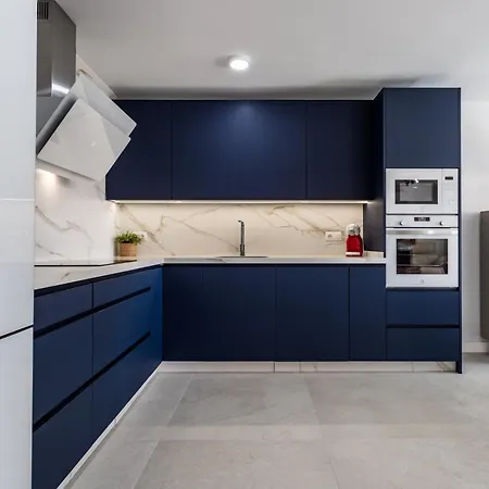 Sur Del Sol 3 Hab Y 2 Wc Con Gran Terraza Y Piscina A Pasos De La Playa Fuengirola