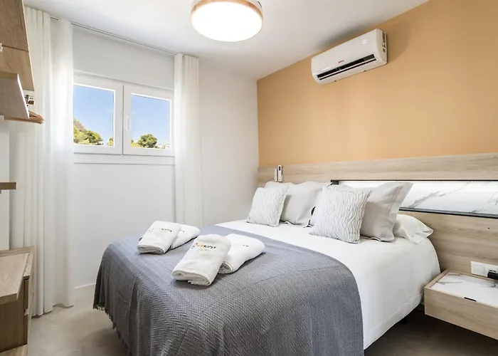 Sur Del Sol 3 Hab Y 2 Wc Con Gran Terraza Y Piscina A Pasos De La Playa Fuengirola