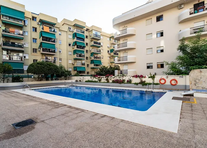 Sur Del Sol 3 Hab Y 2 Wc Con Gran Terraza Y Piscina A Pasos De La Playa Fuengirola